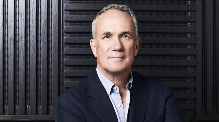 Tom Corson promoted to new position as COO of Warner Music Group