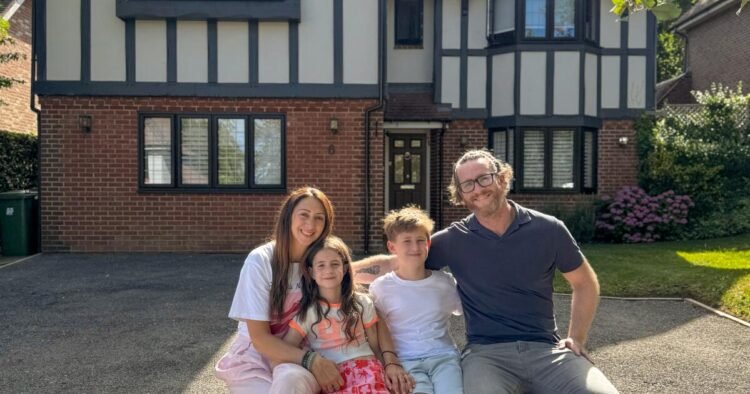 Couple raffle dwelling in England to journey the world with their youngsters
