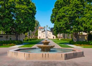 Santa Clara College Expands California Promise Assist To Households Incomes $150,000 Or Much less