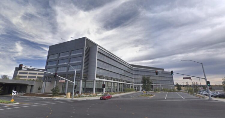 Broadcom buys its Irvine workplace constructing