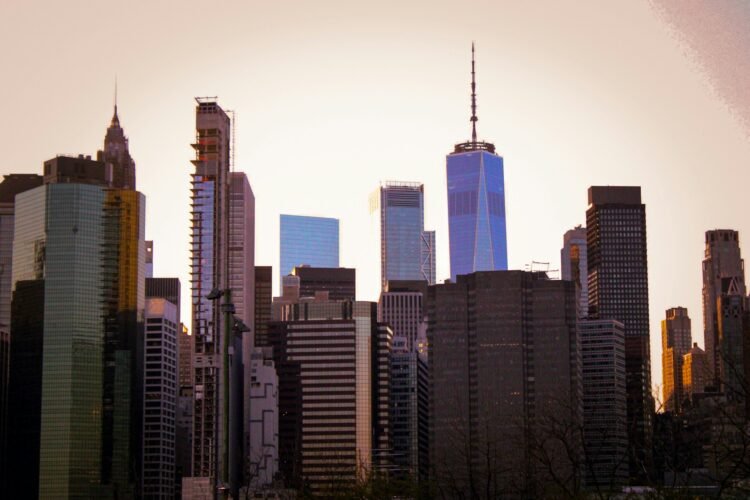Specialty market has given again 65% of hard-market price features
