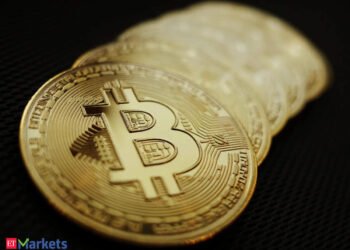 Bitcoin holds close to $84,000, Ethereum strikes in direction of $2,700 as patrons stay lively
