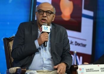 Information Edge CEO Hitesh Oberoi resigns, founder Sanjeev Bikhchandani to take cost