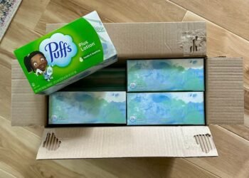 Puffs Plus Lotion Facial Tissues, 8 Household Bins for $9.59 shipped!