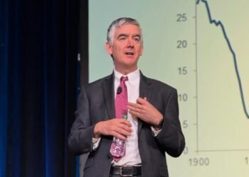 Mortgage Charges to Stay above 7% By means of 2027, Economist Forecasts