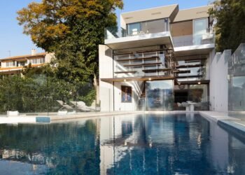 Rolf Ockert-designed mansion hits Balmoral market