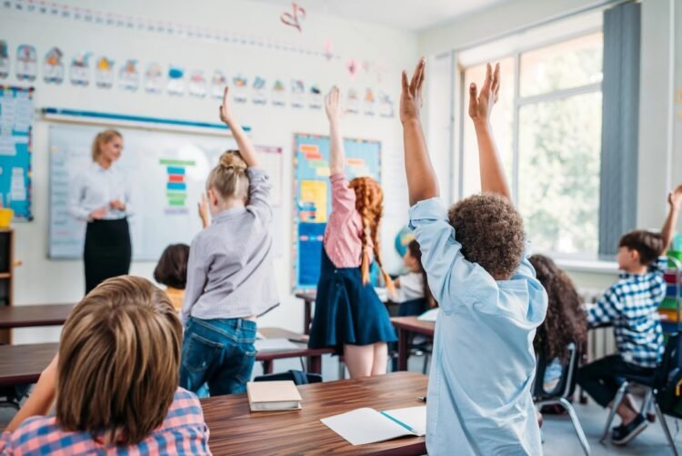 How A lot Time Do College students Spend In College? By State