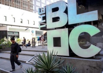The Bloc is again available on the market as downtown L.A.’s workplace market reveals indicators of bottoming out